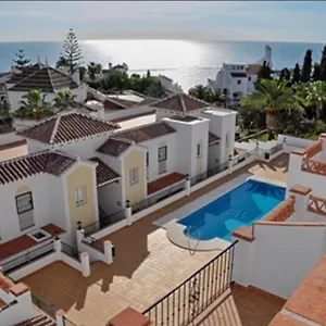 Bonito En Pinal Del Mar Nerja